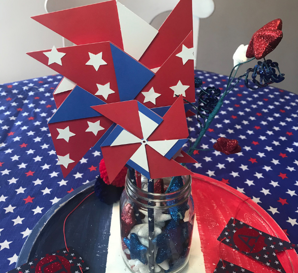 DIY 4th of July Cricut Craft (Perfect Party Table Decor)