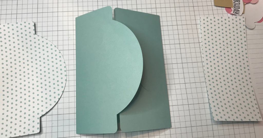 A beginners guide on how to make a birthday card with Cricut